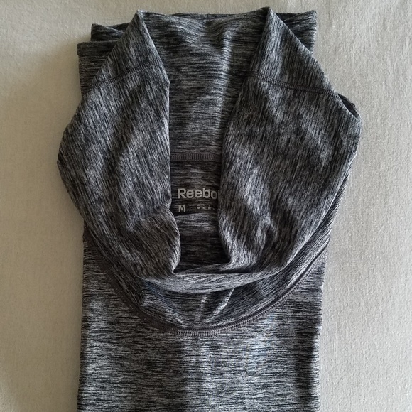 NWOT Reebok Top - Picture 7 of 8